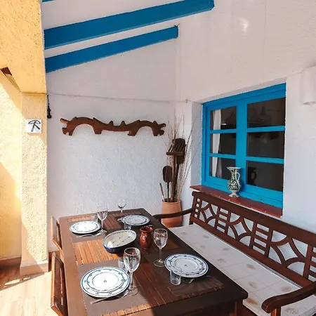 House With Terrace, Amazing Views And Private Shared Pool 別荘 モハカル